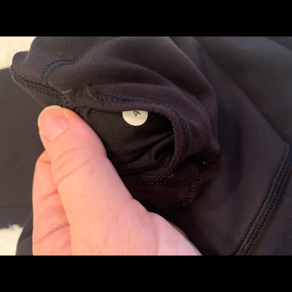 [lululemon] Black High-Rise Full Length Leggings - Size 4 - Picture 3 of 4